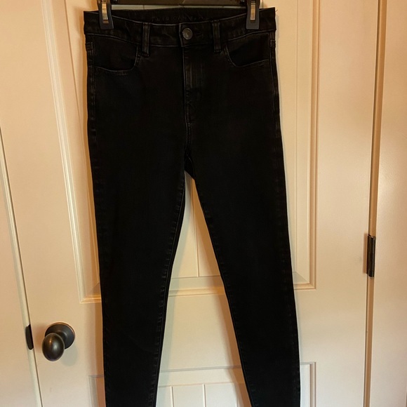 American Eagle Outfitters Denim - American Eagle solid black skinny jeans